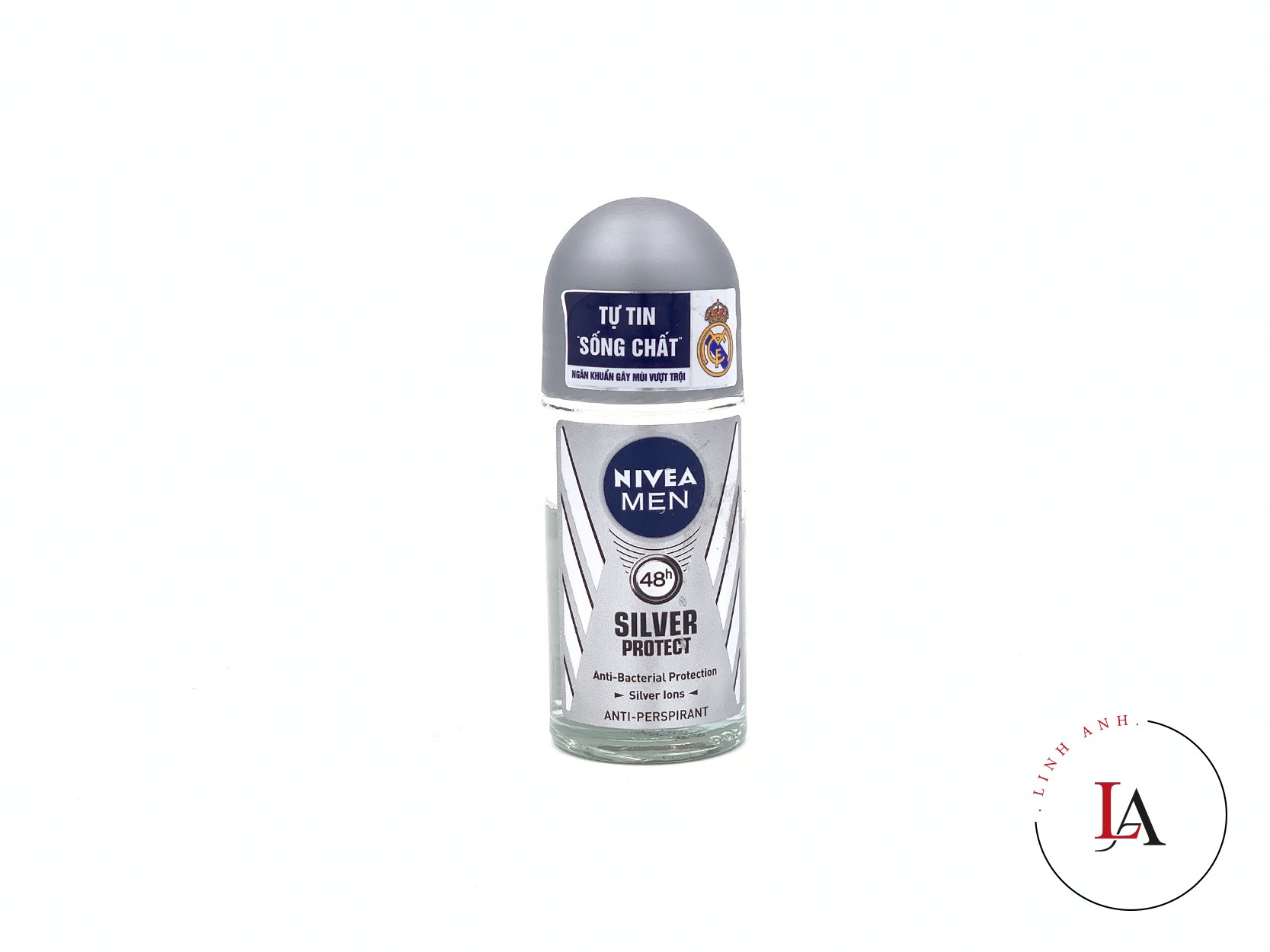 Lăn khử mùi Nivea Nam